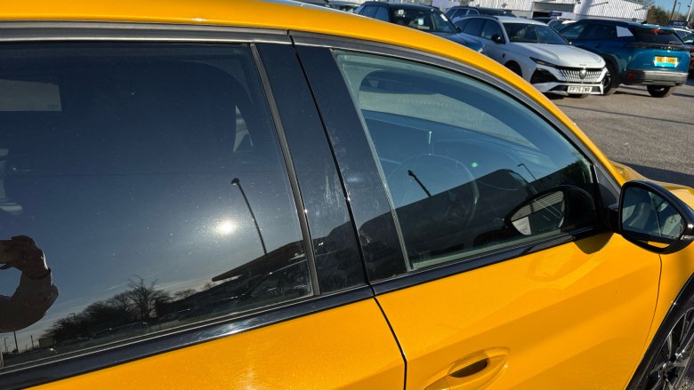 Peugeot 208 1.2 PureTech 100 GT Premium 5dr Petrol Hatchback